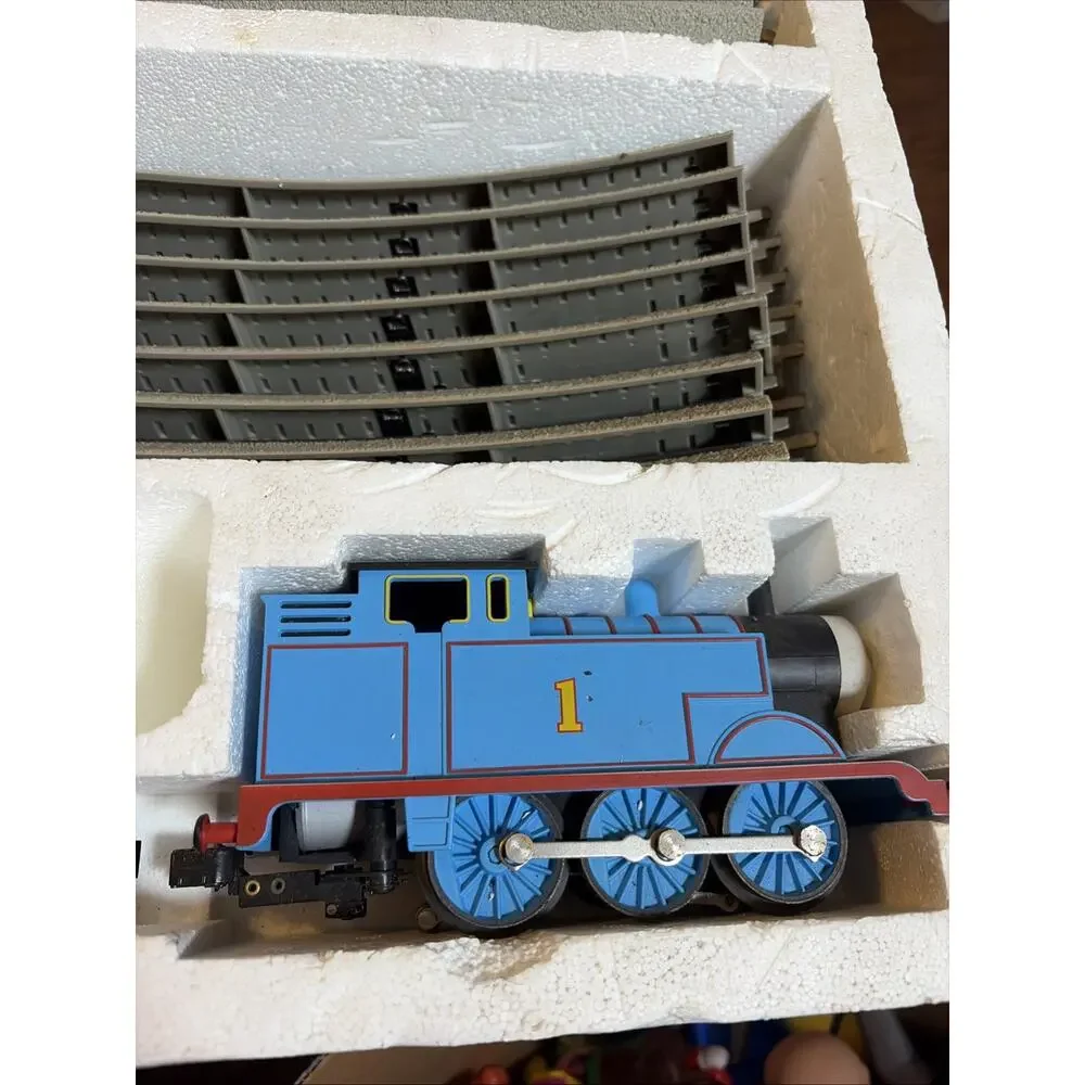 Lionel Thomas & Friends O Gauge Train Starter Set 6-30069 Light Faces